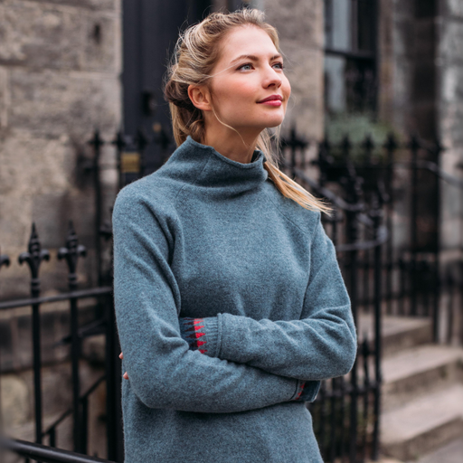 NEW Eribé Corry Raglan Sweater - Caspian