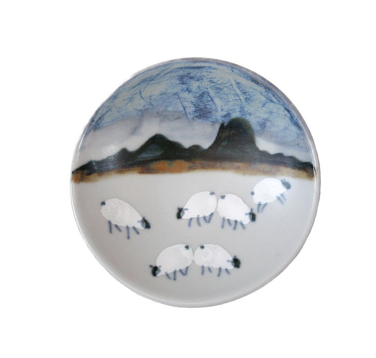 Highland Stoneware Sheep Small Geo Dish